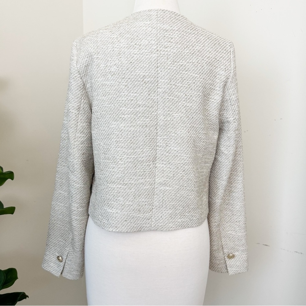 Beige short jacket - Picture 5 of 10